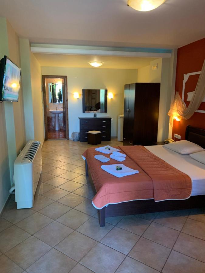 Hotel Giannis & Foteini Afytos Zewnętrze zdjęcie
