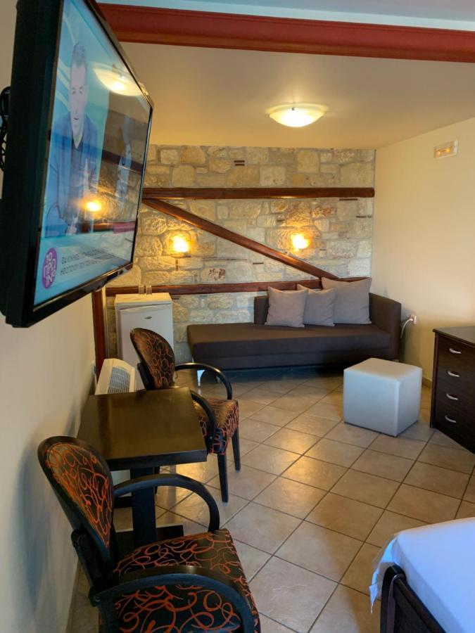 Hotel Giannis & Foteini Afytos Zewnętrze zdjęcie