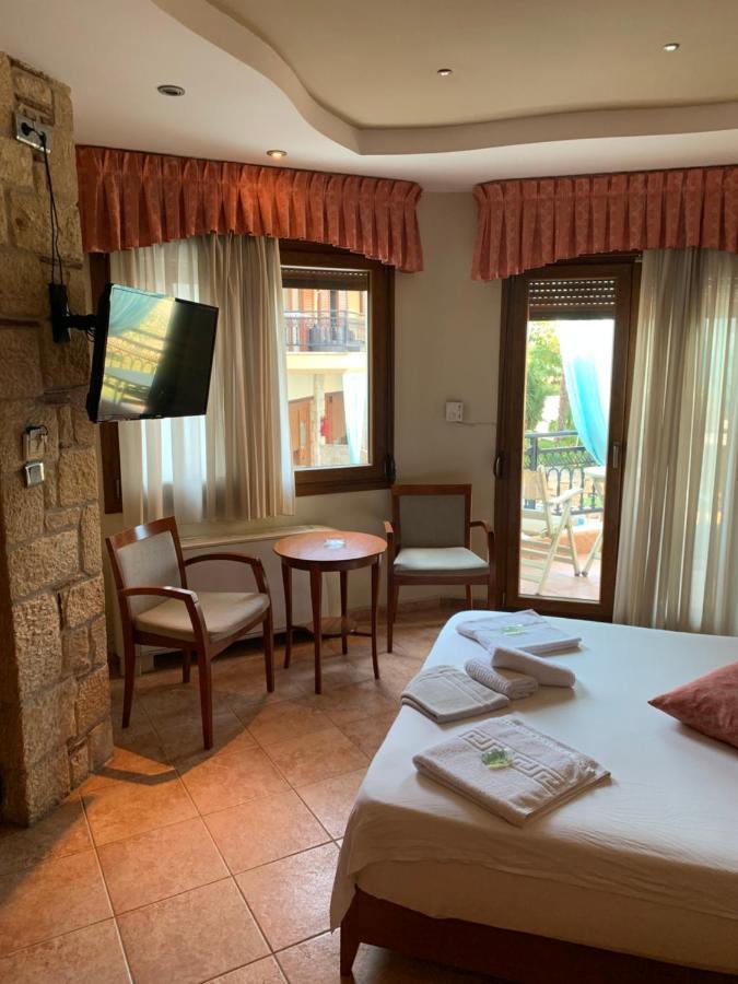 Hotel Giannis & Foteini Afytos Zewnętrze zdjęcie