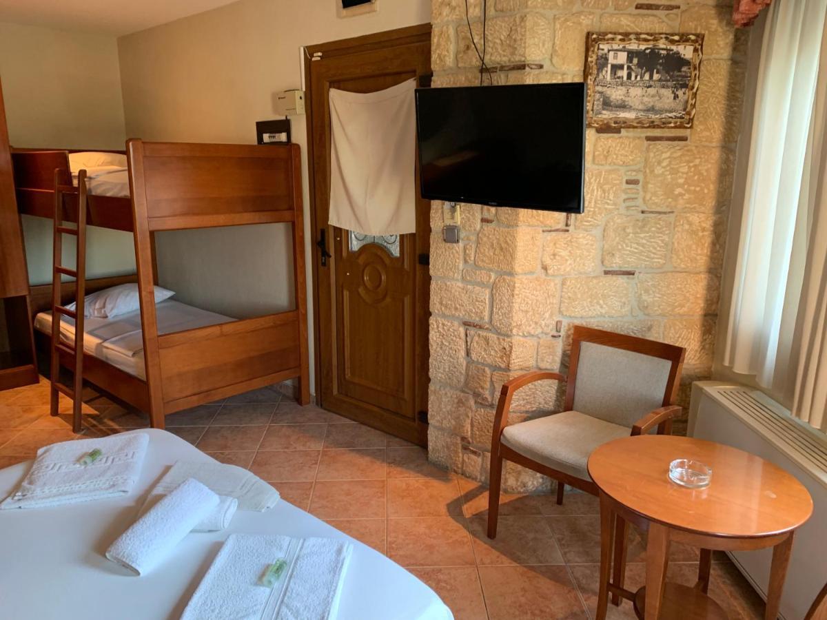 Hotel Giannis & Foteini Afytos Zewnętrze zdjęcie