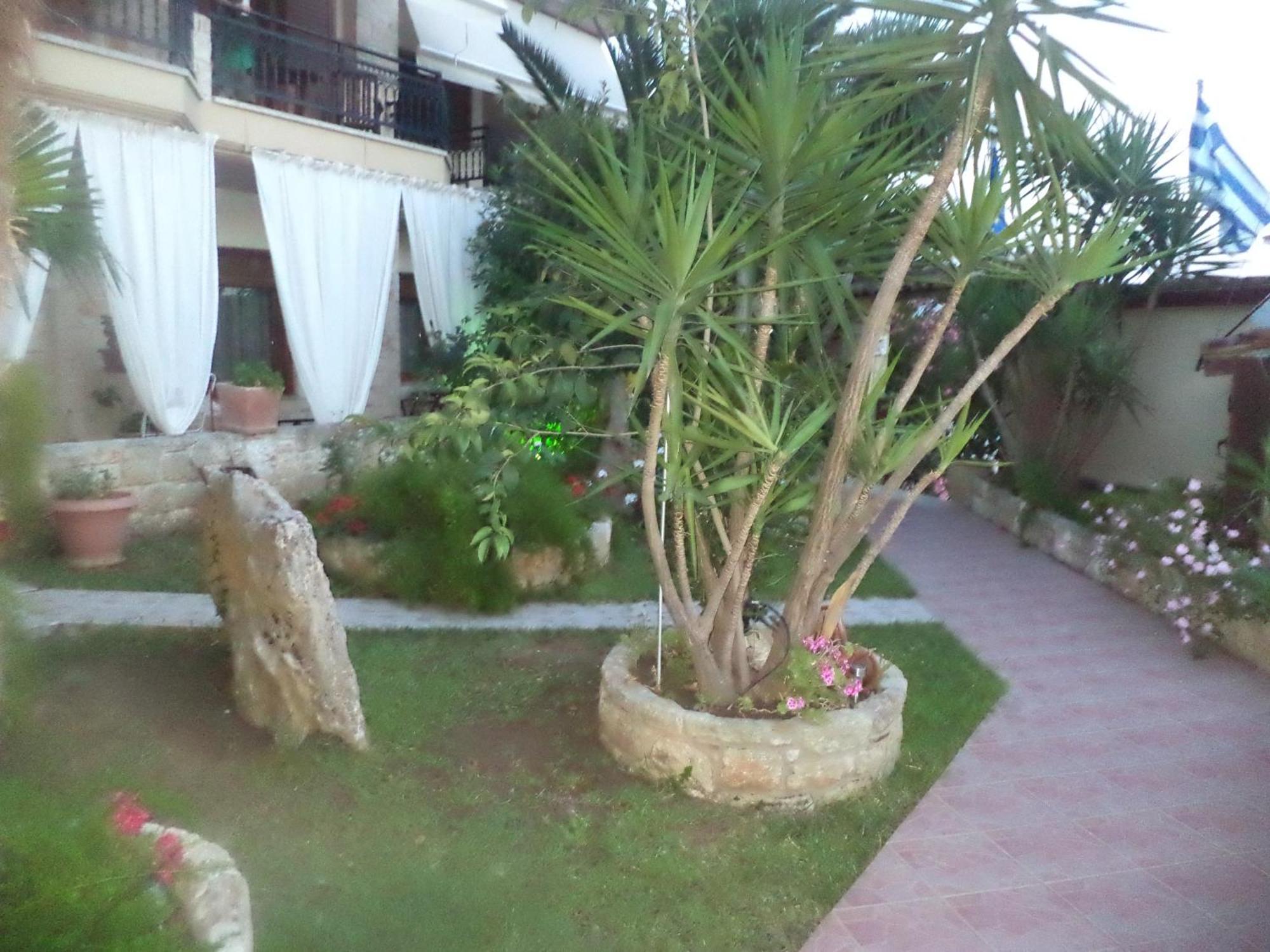 Hotel Giannis & Foteini Afytos Zewnętrze zdjęcie