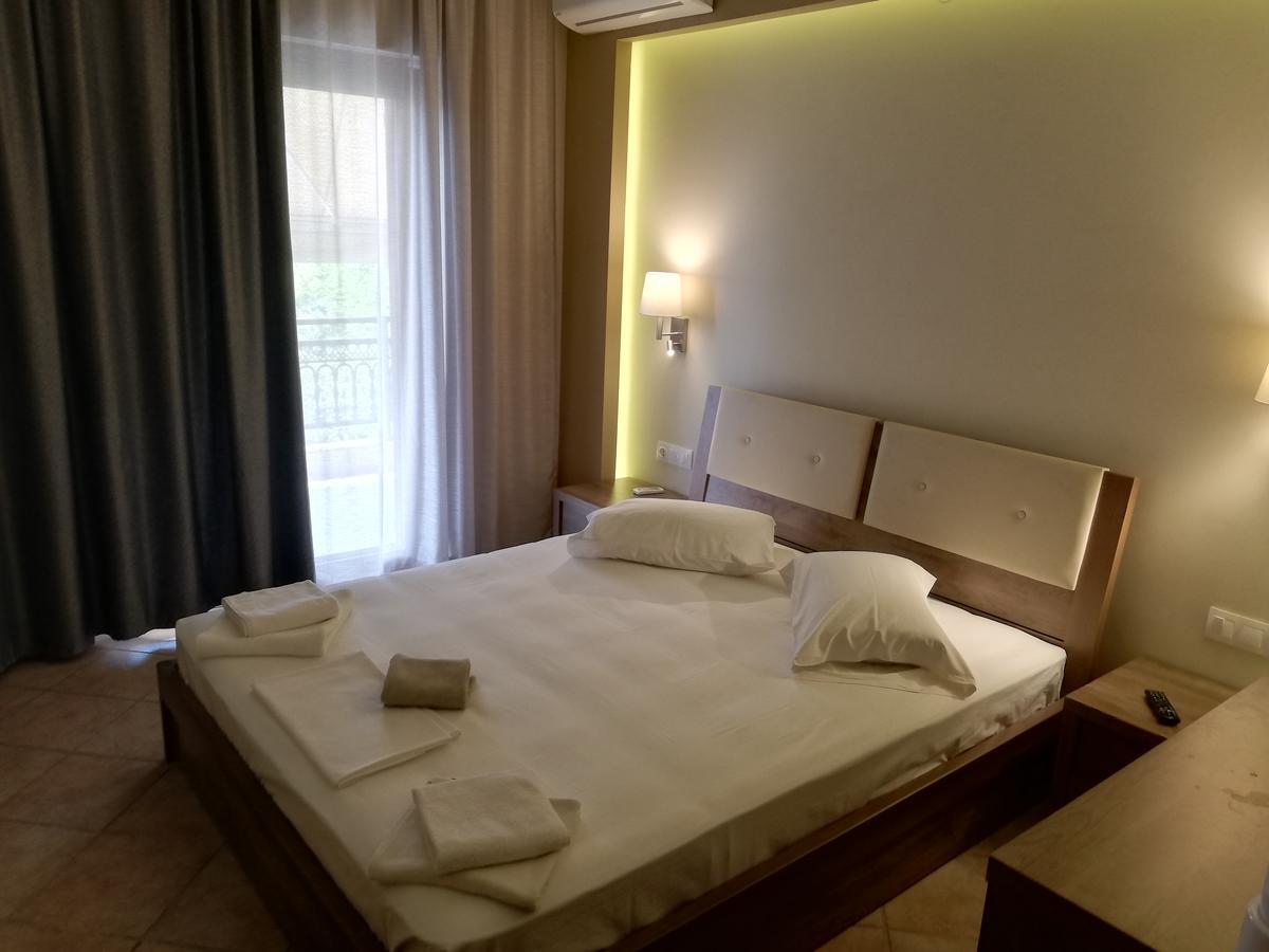 Hotel Giannis & Foteini Afytos Zewnętrze zdjęcie